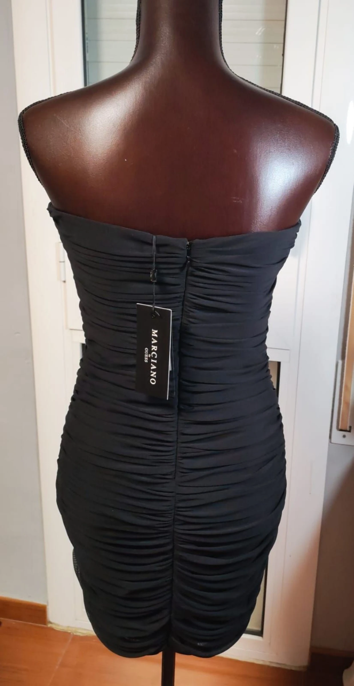 Robe courte plissée trapèze Marciano by Guess (Neuve avec étiquette) – photo 6